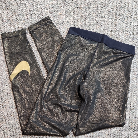 Nike Pro Dri Fit Black/Gold Metallic Swoosh Training Tights XS - Picture 6 of 10